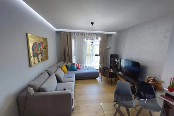 Apartament me qera 1+1 tek Rruga e Kosovareve