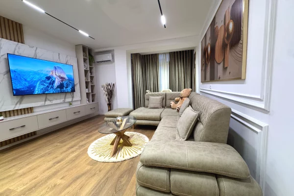 Shtepi me qera Apartament ne Tirane, 1+1, Mobilimi E mobiluar, Pagesa 70,000  Leke.