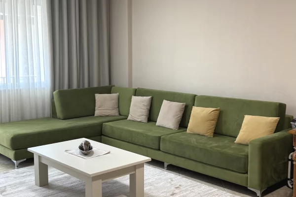 Shtepi me qera Apartament ne Tirane, 2+1, Mobilimi E mobiluar, Pagesa 850  Euro.