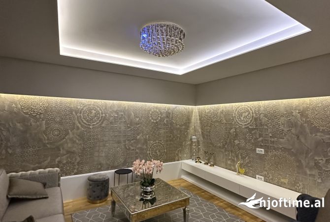 Shitet super apartament 3+1+2 te Rruga e Elbasanit