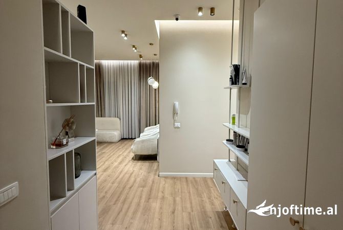  AMBIENT KLINIKE ME QERA PER TE PARKU OLIMPIK KOMUNA E PARISIT