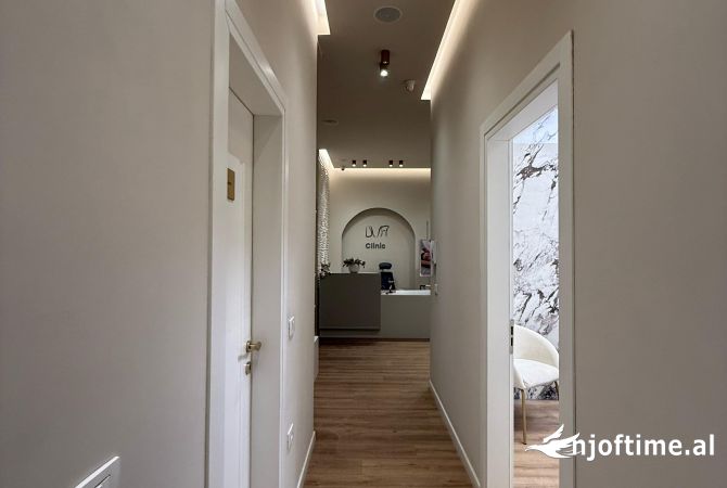  AMBIENT KLINIKE ME QERA PER TE PARKU OLIMPIK KOMUNA E PARISIT