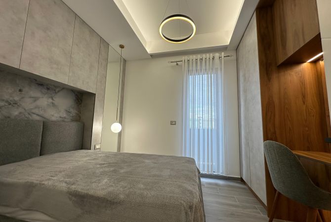 Shtepi me qera Apartament ne Tirane, 2+1, Mobilimi E mobiluar, Pagesa 998  Euro.