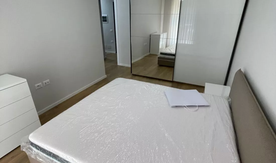 Shtepi me qera Apartament ne Tirane, 2+1, Mobilimi E mobiluar, Pagesa 697  Euro.