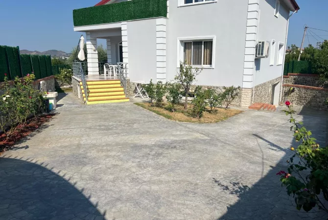 🏡 VILË 3-KATËSHE ME QIRA – LUNDËR, pranë TEG