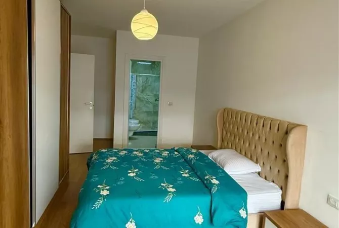 Shtepi me qera Apartament ne Tirane, 2+1, Mobilimi E mobiluar, Pagesa 750  Euro.