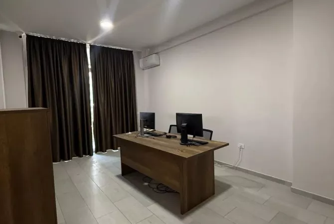 Business Property for Rent 3+1 in Tirana - 448 Euro