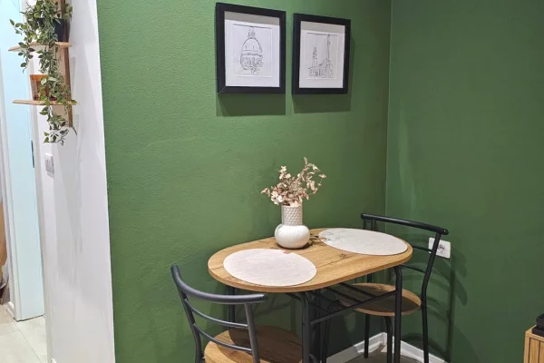 🏙️ Shitet Super Garsoniere | 21 Dhjetori – Kompleksi “Kontakt”