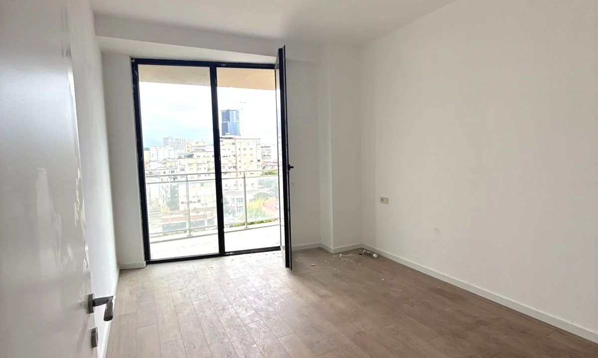 🏢 Zyre me Qira – Rezidenca Mine Peza 📍