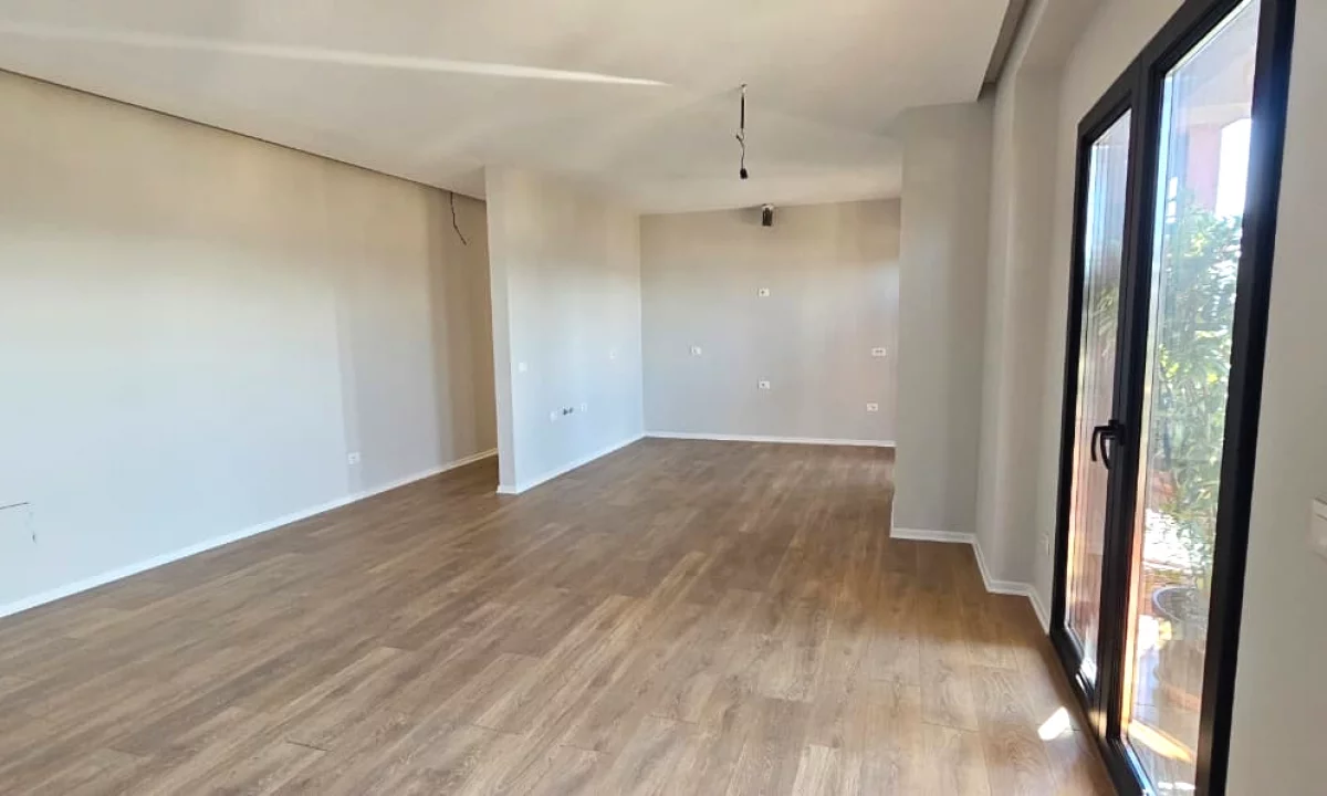 🏢 JEPET ME QIRA – AMBIENT ZYRE NE GARDEN BUILDING 21 Dhjetori