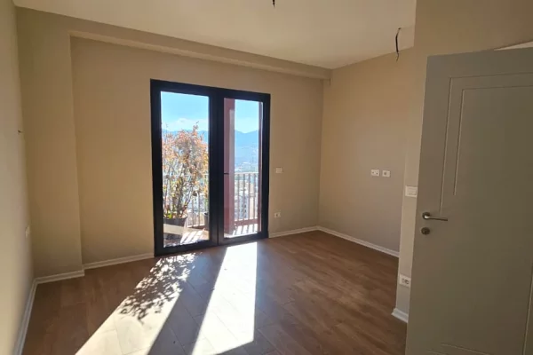 🏢 JEPET ME QIRA – AMBIENT ZYRE NE GARDEN BUILDING 21 Dhjetori