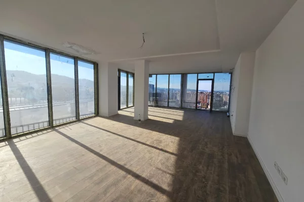 Apartment for sale in Tirana 3+1, Emty