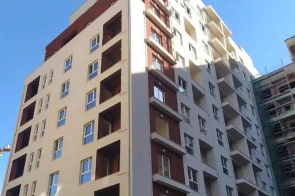 Shtepi ne shitje Apartament ne Tirane, 1+1, Mobilimi Bosh, pa mobiluar, Pagesa 99,997  Euro.