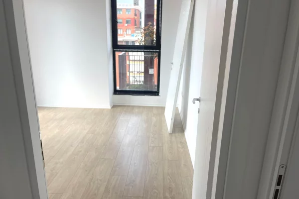 Business Property for Rent 3+1 in Tirana - 847 Euro