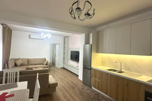 Shtepi me qera Apartament ne Tirane, 2+1, Mobilimi E mobiluar, Pagesa 797  Euro.