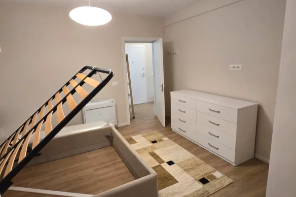 Shtepi me qera Apartament ne Tirane, 2+1, Mobilimi E mobiluar, Pagesa 817  Euro.