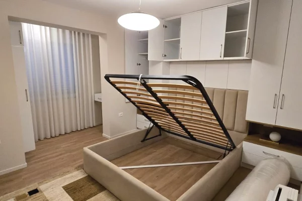 Shtepi me qera Apartament ne Tirane, 2+1, Mobilimi E mobiluar, Pagesa 817  Euro.