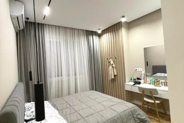 Shtepi me qera Apartament ne Tirane, 1+1, Mobilimi E mobiluar, Pagesa 597  Euro.