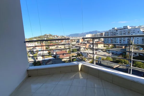 Shtepi me qera Apartament ne Tirane, 2+1, Mobilimi E mobiluar, Pagesa 497  Euro.