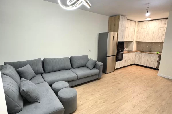 Shtepi me qera Apartament ne Tirane, 2+1, Mobilimi E mobiluar, Pagesa 797  Euro.