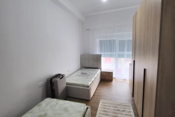 Shtepi me qera Apartament ne Tirane, 2+1, Mobilimi E mobiluar, Pagesa 497  Euro.