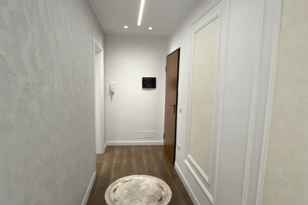 Shtepi me qera Apartament ne Tirane, 1+1, Mobilimi E mobiluar, Pagesa 497  Euro.