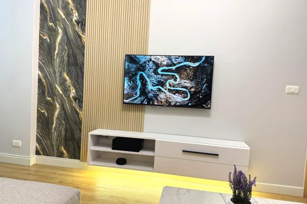 Shtepi ne shitje Apartament ne Tirane, 1+1, Mobilimi E mobiluar, Pagesa 124,997  Euro.