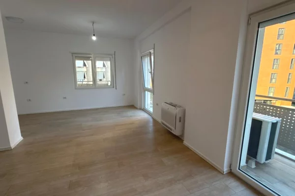 Shtepi me qera Apartament ne Tirane, 2+1, Mobilimi Bosh, pa mobiluar, Pagesa 850  Euro.