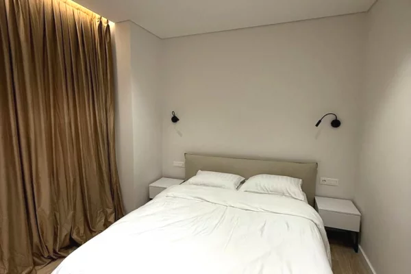 Shtepi me qera Apartament ne Tirane, 2+1, Mobilimi E mobiluar, Pagesa 1,497  Euro.