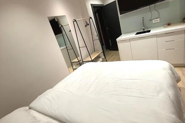 Shtepi me qera Apartament ne Tirane, 2+1, Mobilimi E mobiluar, Pagesa 1,497  Euro.