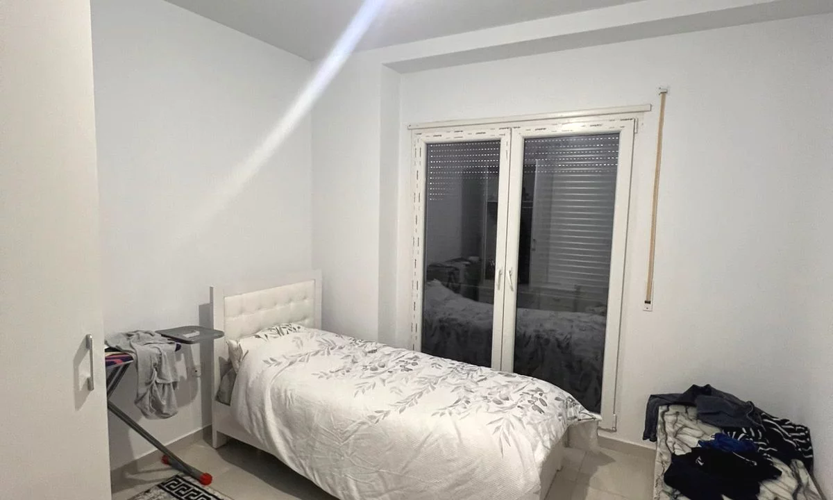 Shtepi me qera Apartament ne Tirane, 2+1, Mobilimi E mobiluar, Pagesa 647  Euro.