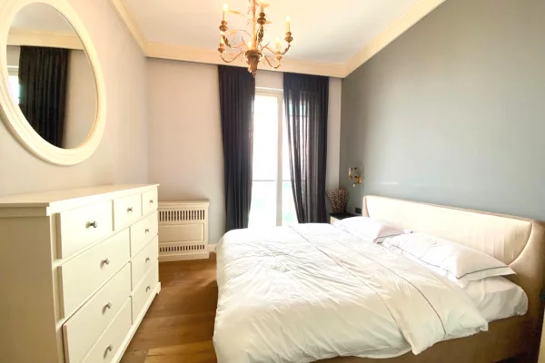Shtepi me qera Apartament ne Tirane, 2+1, Mobilimi E mobiluar, Pagesa 1,997  Euro.