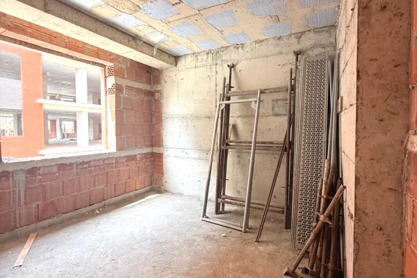 Shtepi ne shitje Apartament ne Tirane, 1+1, Mobilimi Bosh, pa mobiluar, Pagesa 58,710  Euro.