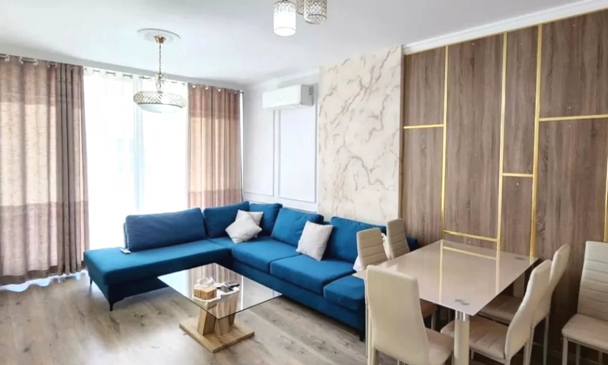 Shtepi me qera Apartament ne Tirane, 1+1, Mobilimi E mobiluar, Pagesa 697  Euro.