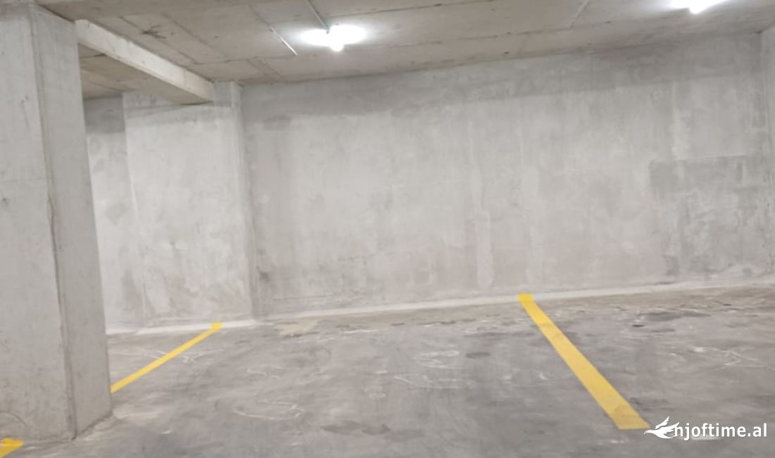 Garazh me qera 100Euro - Pallat i Ri Myslym Shyri
