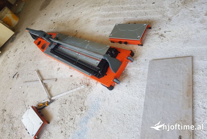 Construction and Restructurings a Tirana - 111 Leke