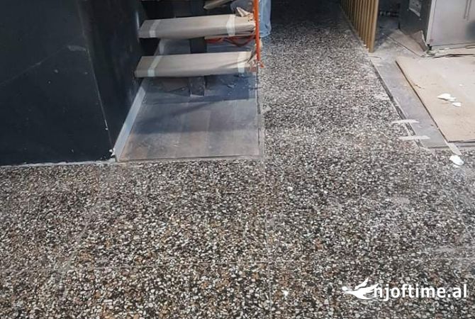 Kryejm punime  pllaka  / parket