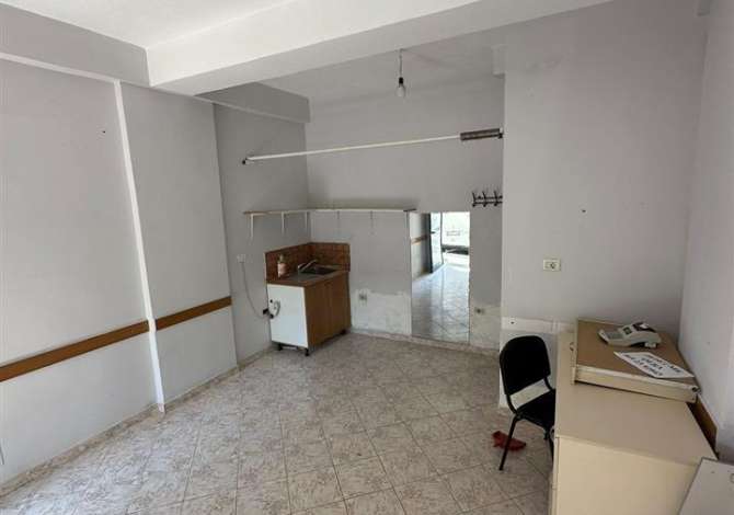 Ambient biznesi me qera 1+1 ne Tirane - 350 Euro