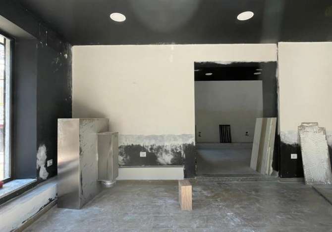 Ambient biznesi me qera 1+1 ne Tirane - 2,600 Euro