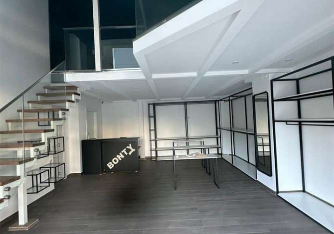 Ambient biznesi me qera 3+1 ne Tirane - 1,000 Euro