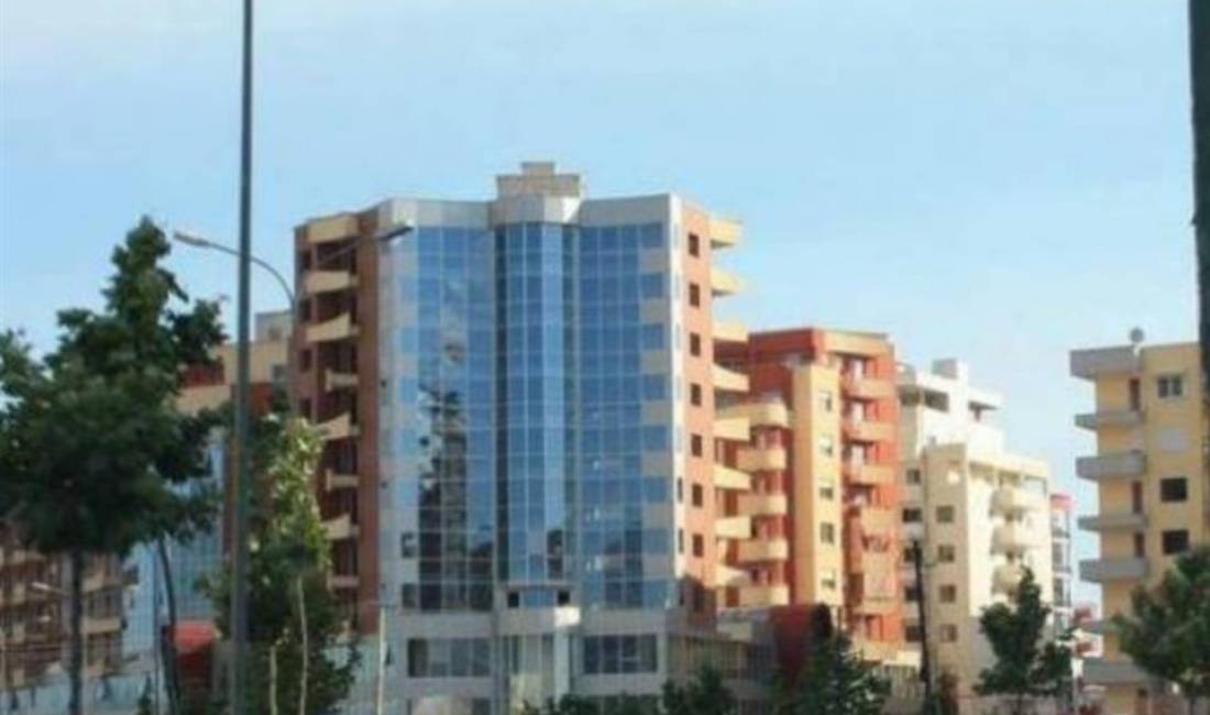 ⚡Shitet Ambient Komercial,ne Astir