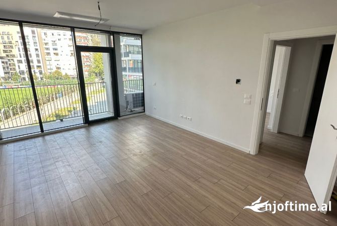 Business Property for Rent 3+1 in Tirana - 650 Euro