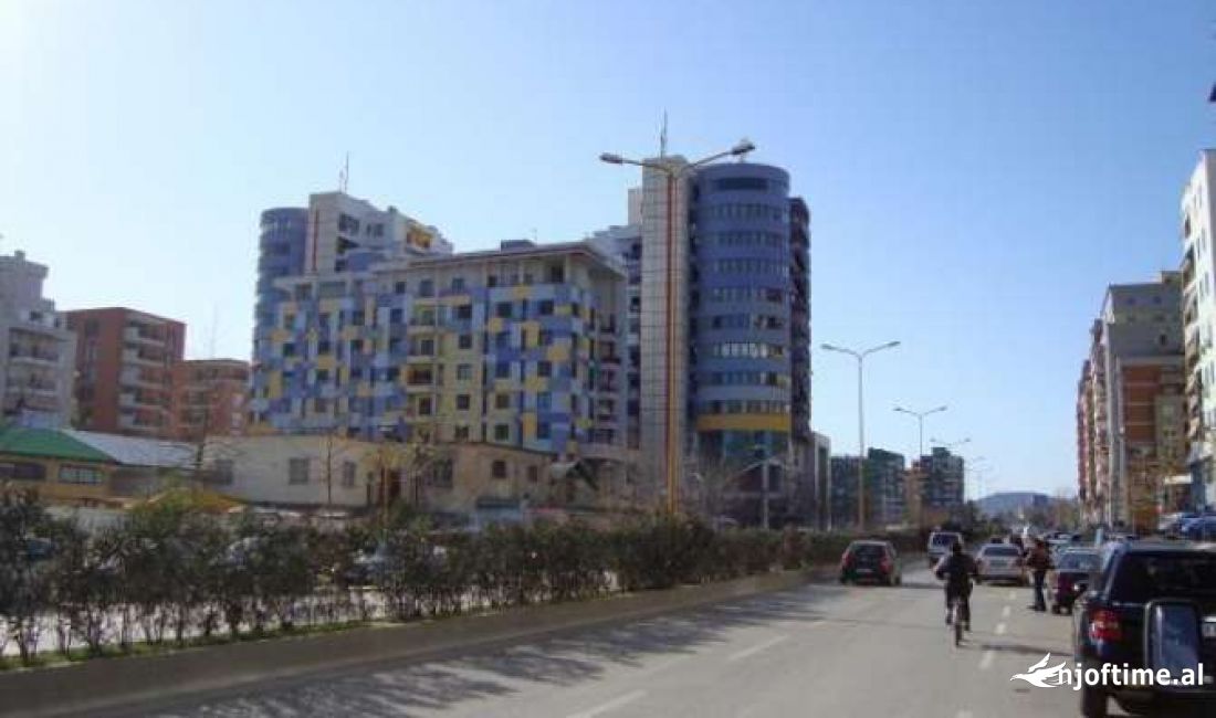 ⚡Ambient Biznesi 3 Kate  me Qira ,tek 21 Dhjetori 📍