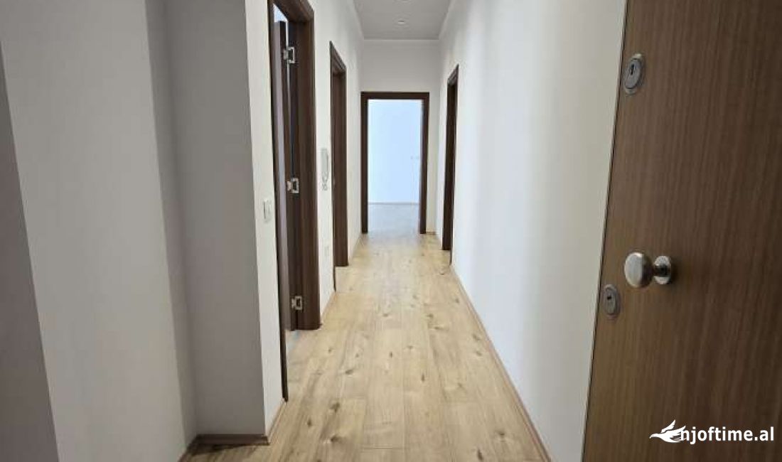 📢Jepet Zyre me Qira Prane Kompleksit Square 21🔑*