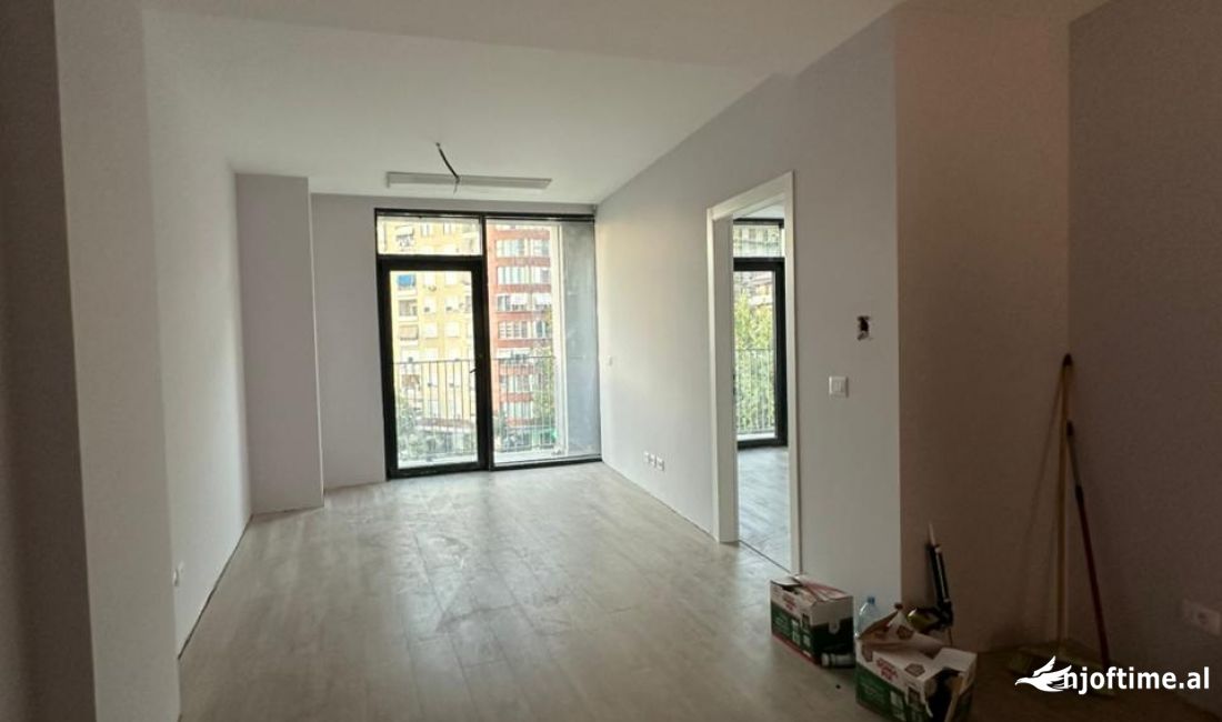 📢*Apartament 1+1 per Zyre me Qira tek Residenca Lake View: Sip:67m2🔑