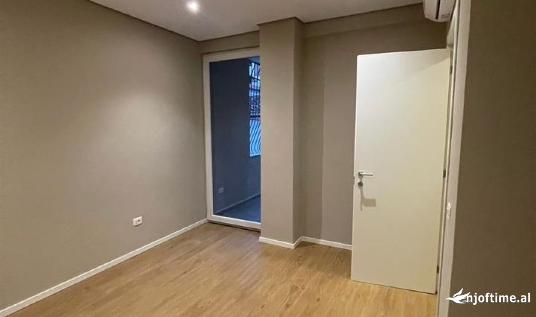 ⚡Jepet Zyre me Qira 2+1 ,tek Rr.e Kavajes