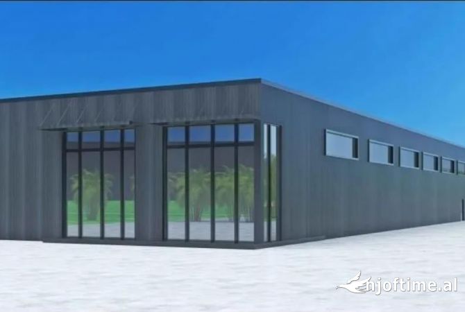 Ambiente Commerciale in Affitto 4+1 a Tirana - 2,900 Euro