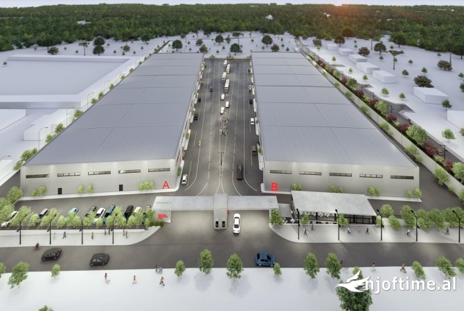 Ambiente Commerciale in Affitto 4+1 a Tirana - 5,000 Euro