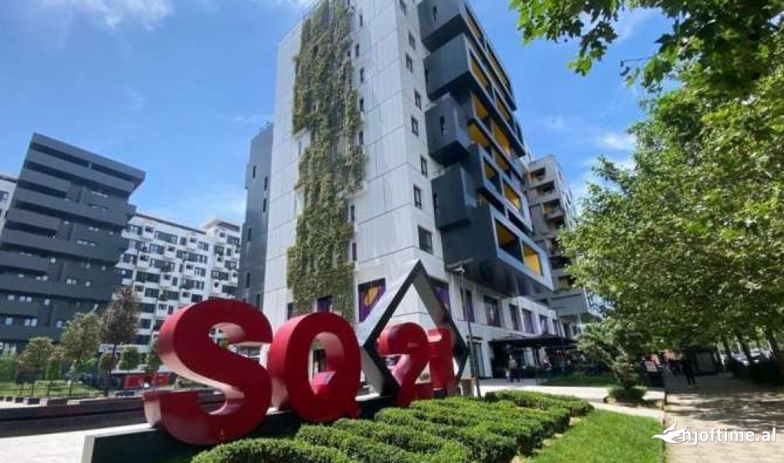 📢Shitet Ambient Biznesi te Kompleksi Square 21, Sip: 200 m2🔑