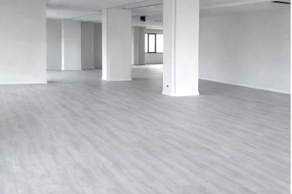 Ambient biznesi me qera 3+1 ne Tirane - 16,000 Euro